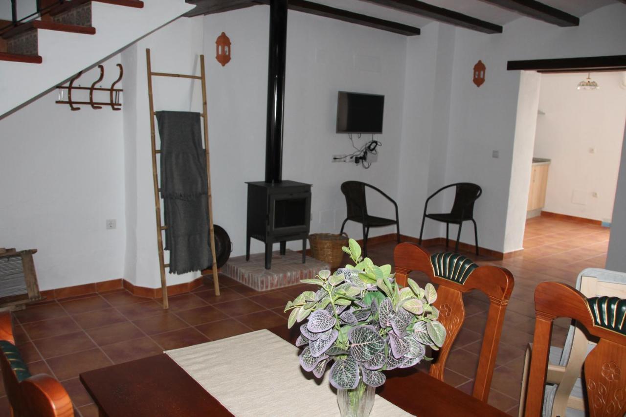 Casa Rural El Arriero Zahara De La Sierra Exterior photo